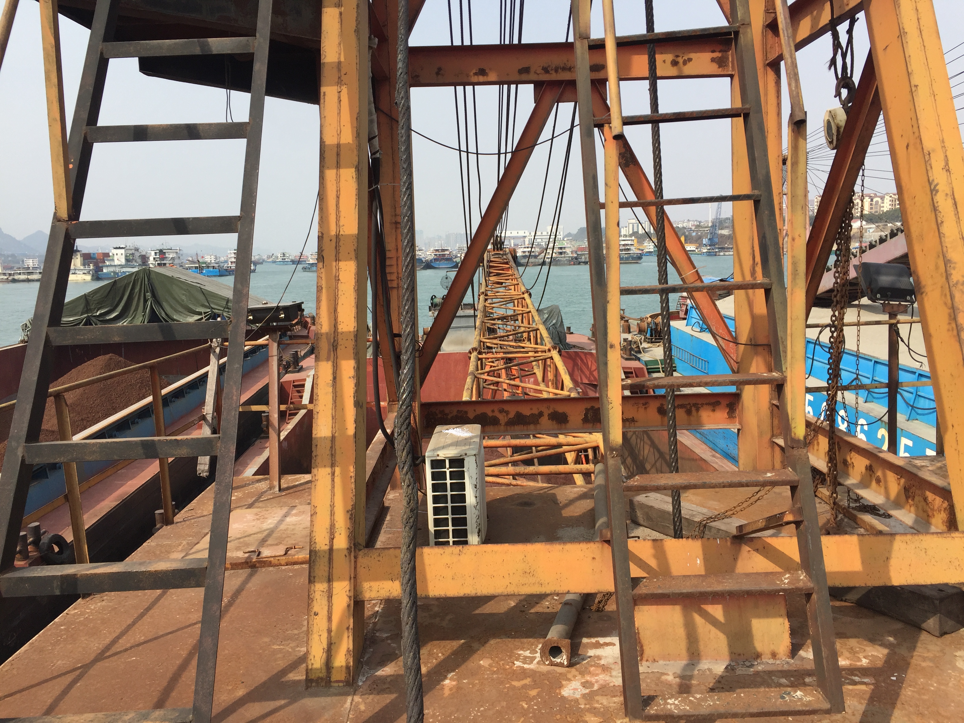 重慶船吊配備萬(wàn)普力矩限制器